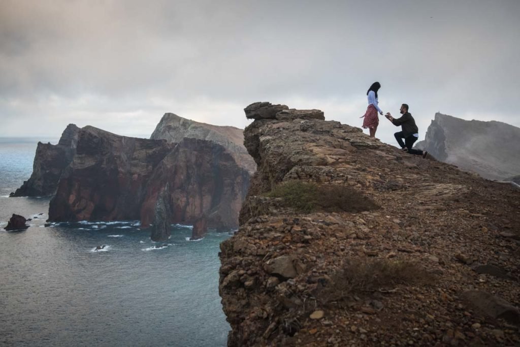 couple on high cliff in Madeira