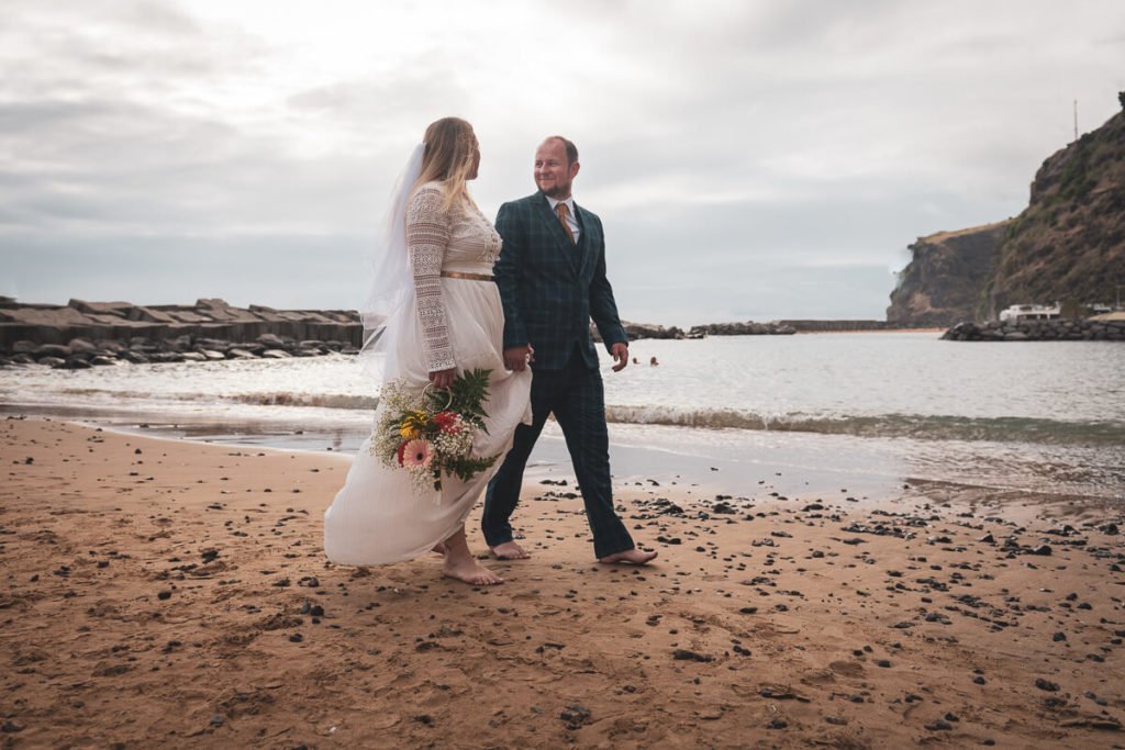 beach wedding in Madeira